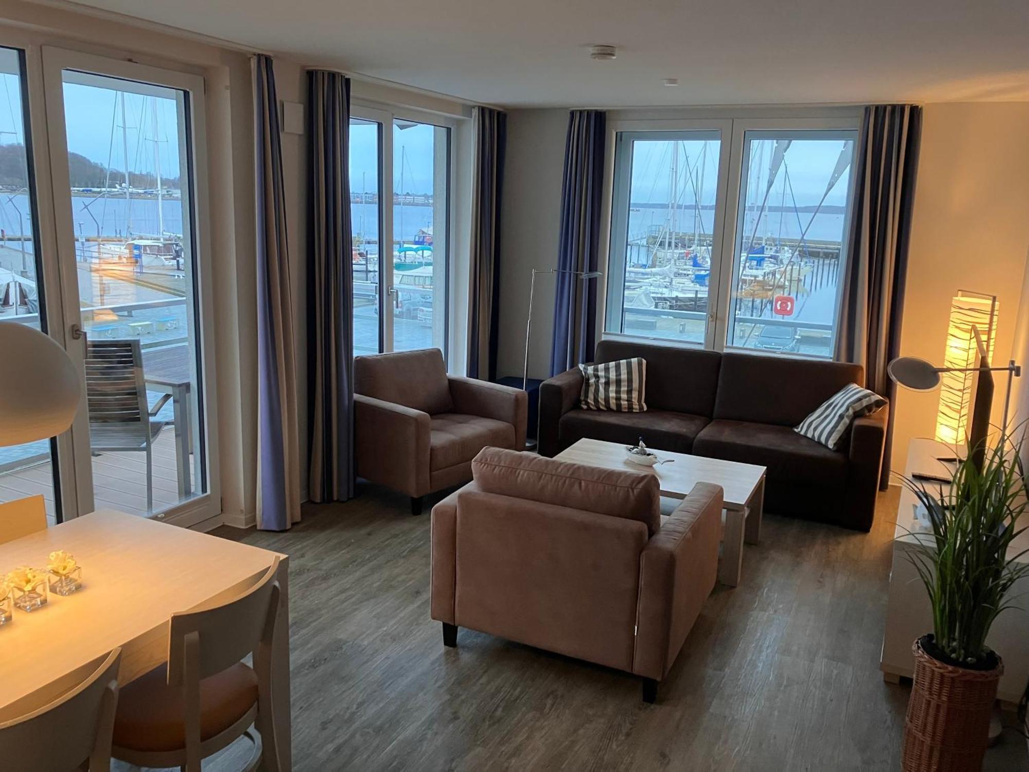 Apartment 10 - "Borbyblick" - Blickrichtung Hafen Und Offene See Eckernförde Dış mekan fotoğraf